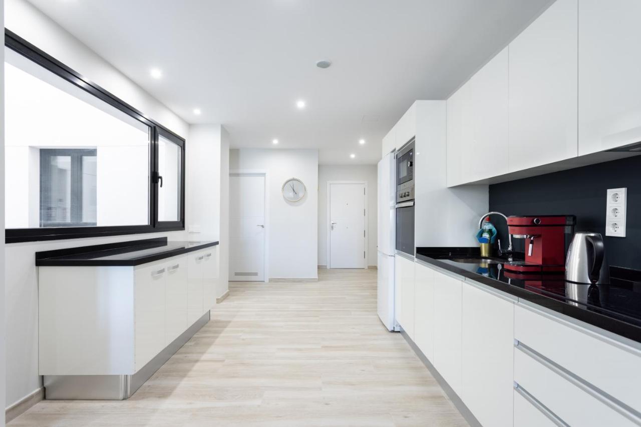 New 140M2 Loft-Style Flat At Town Heart, 3 Beaches Close Casa Leon El Médano Esterno foto