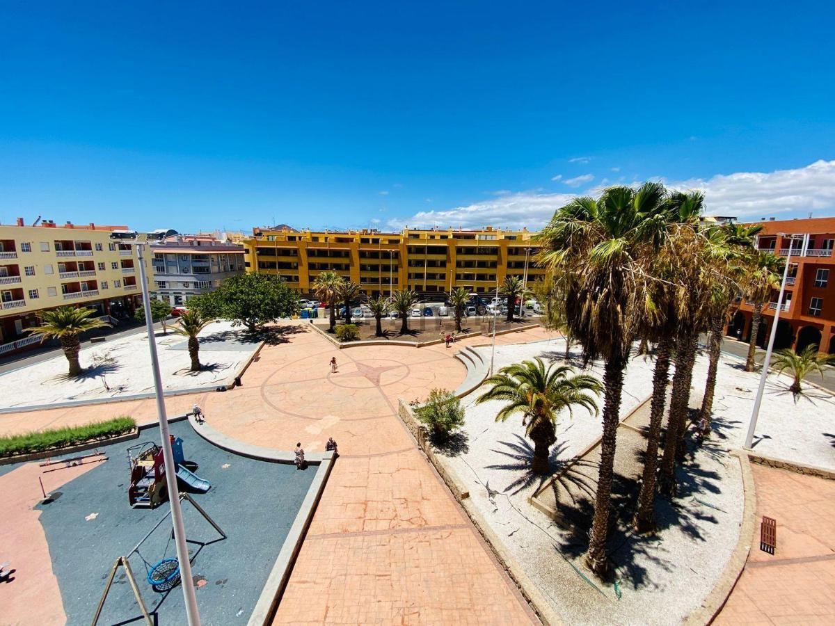 New 140M2 Loft-Style Flat At Town Heart, 3 Beaches Close Casa Leon El Médano Esterno foto